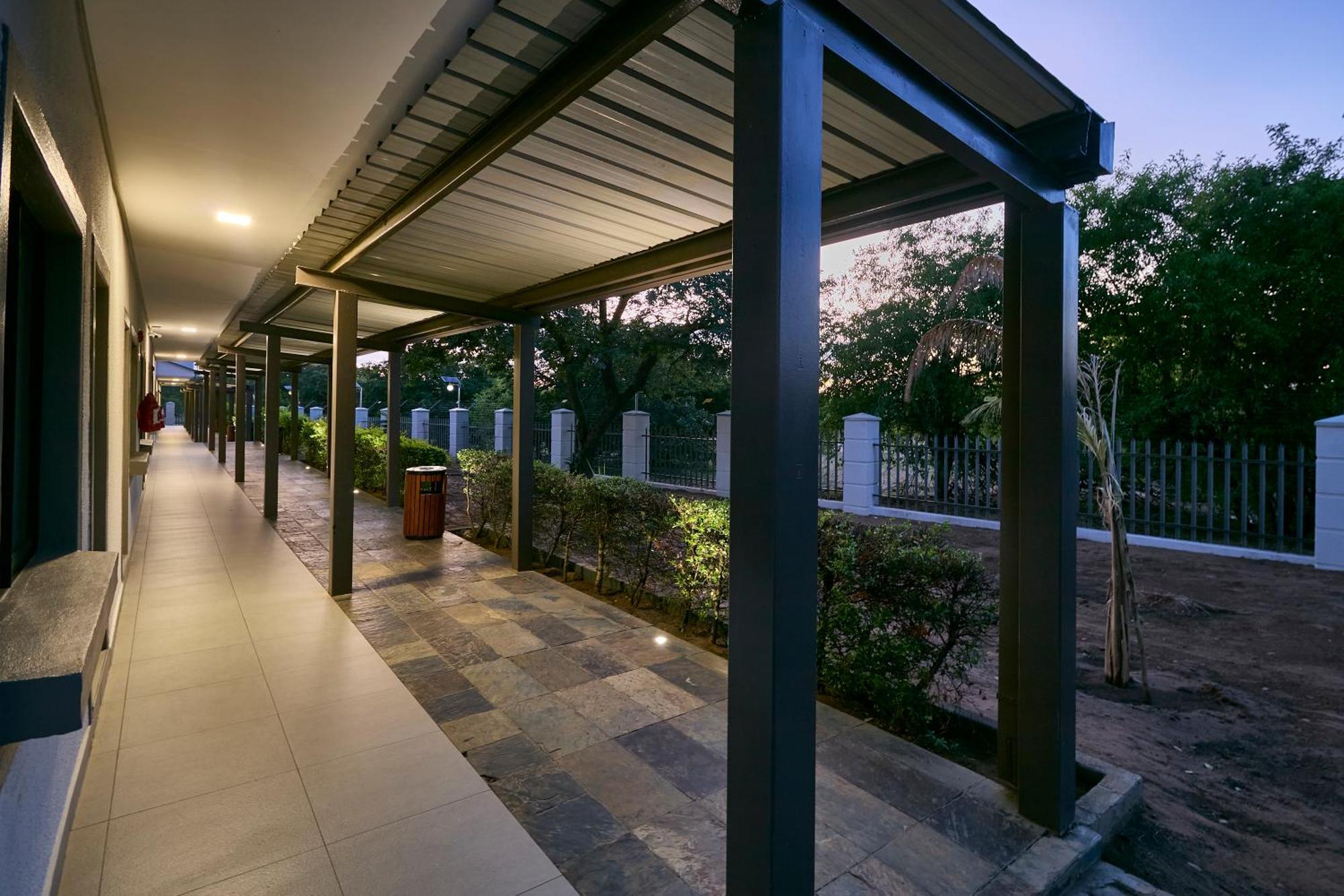 Travelodge Kasane Exterior foto
